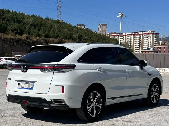 Honda UR-V — Фото автомобиля 6