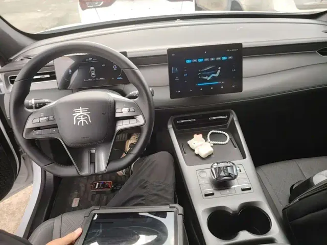 BYD Qin PLUS — Фото автомобиля 9