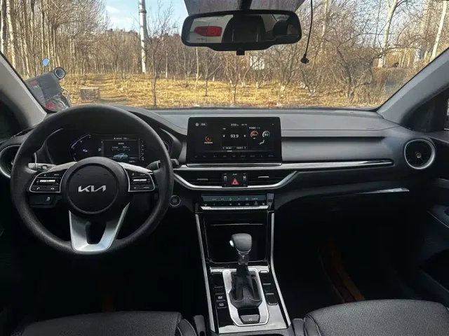 Kia K3 — Фото автомобиля 7