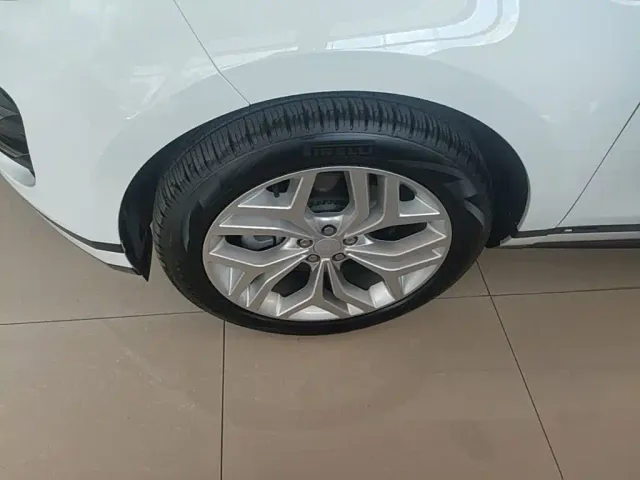 Land Rover Range Rover Evoque — Фото автомобиля 22