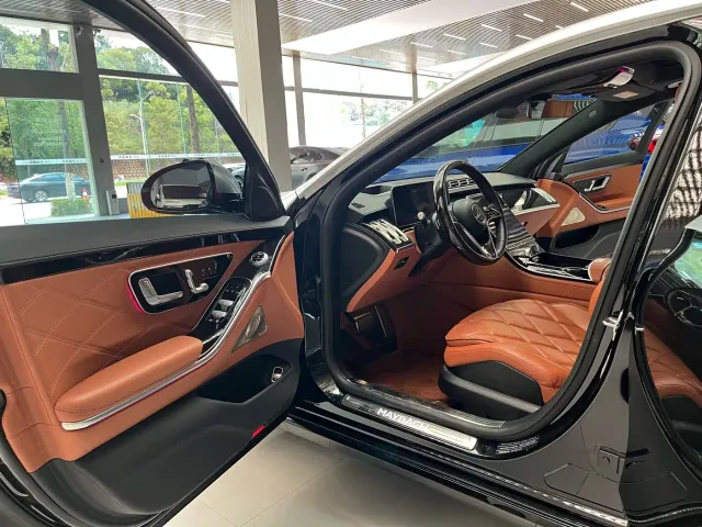 Mercedes-Benz Maybach S-Class — Фото автомобиля 6