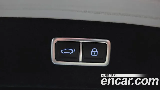 Genesis G80 Бензин 2.5 турбо AWD — Фото автомобиля 16