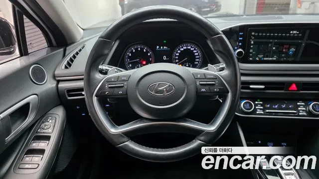 Hyundai Sonata — Фото автомобиля 20