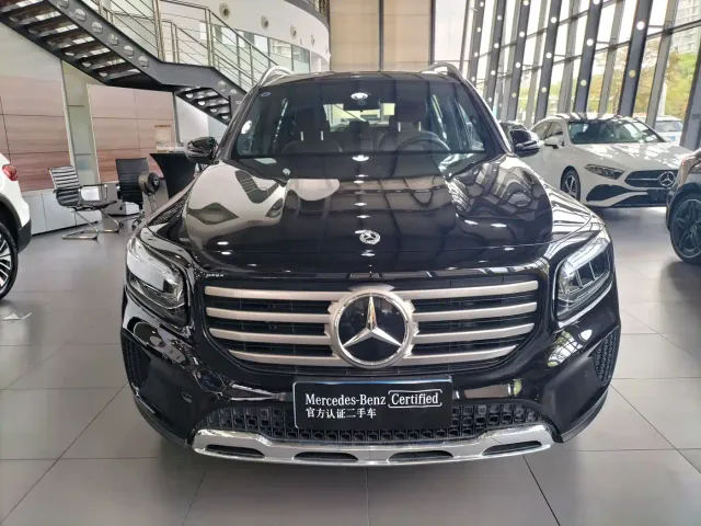 Фотография автомобиля — Mercedes-Benz GLB-Class