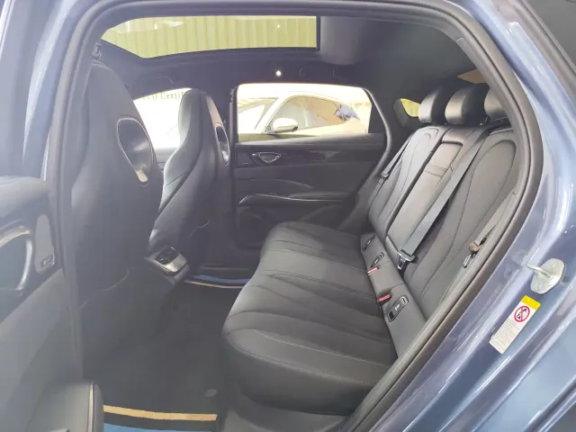 BYD Seal — Фото автомобиля 10