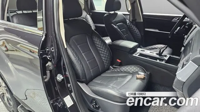 KG_Mobility_Ssangyong Rexton All Rexton Дизель 2.2 2WD — Фото автомобиля 23