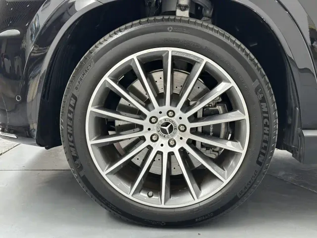 Mercedes-Benz GLE-Class — Фото автомобиля 24