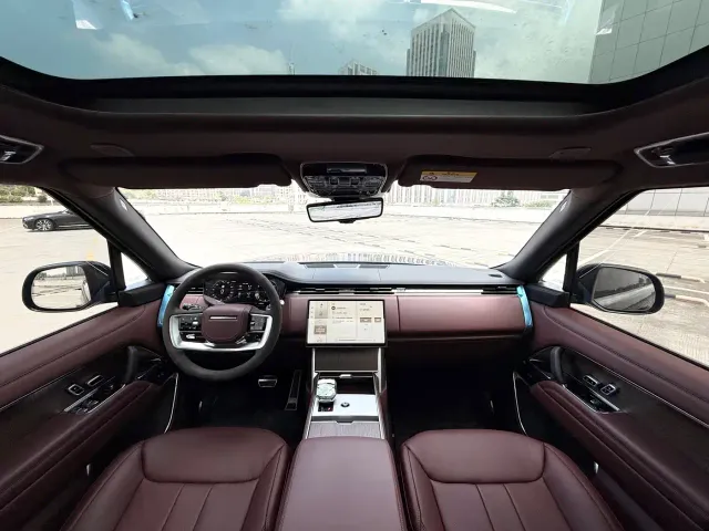 Land Rover Range Rover — Фото автомобиля 8