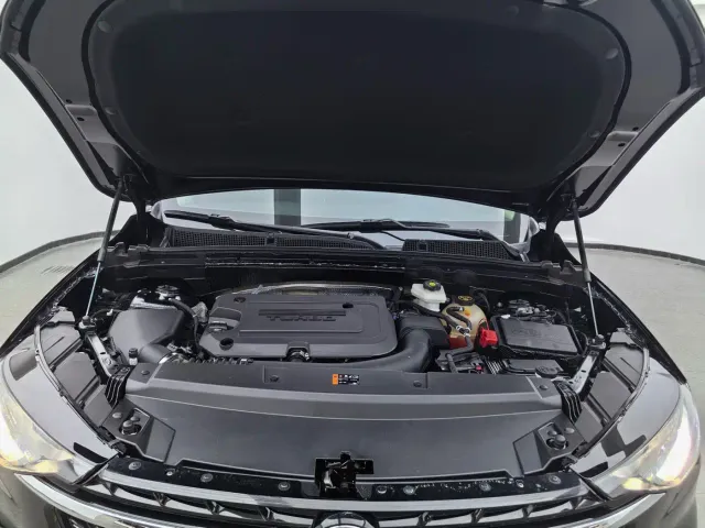 Buick Envision Plus — Фото автомобиля 10