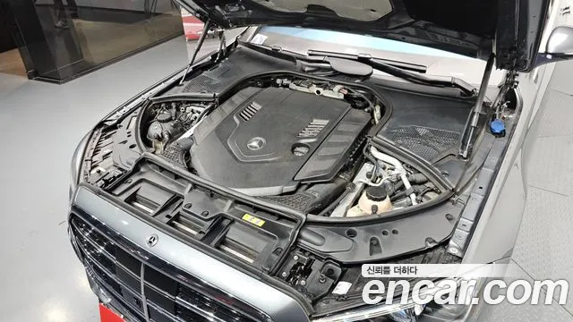Mercedes-Benz S-Class — Фото автомобиля 6