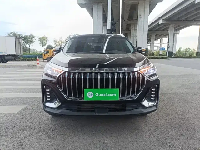 Jetour X90 Plus — Фото автомобиля 2