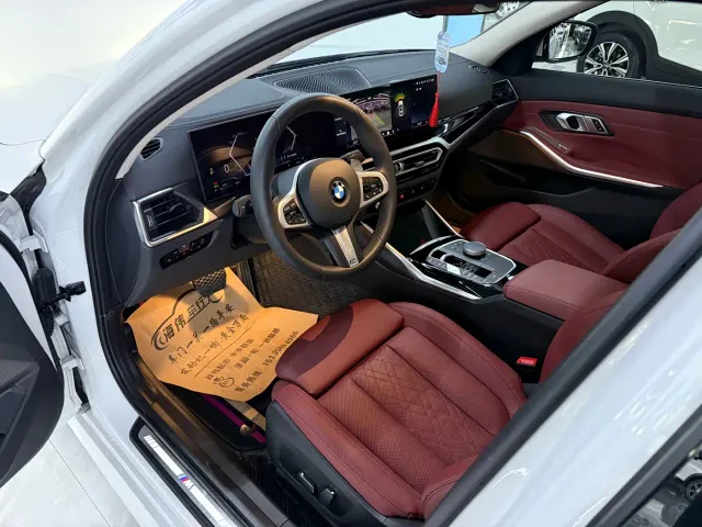 BMW 3 Series — Фото автомобиля 5