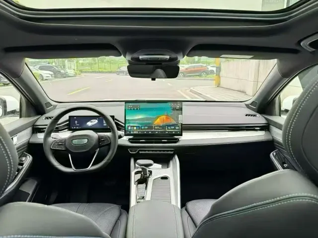 Geely Xingrui — Фото автомобиля 4