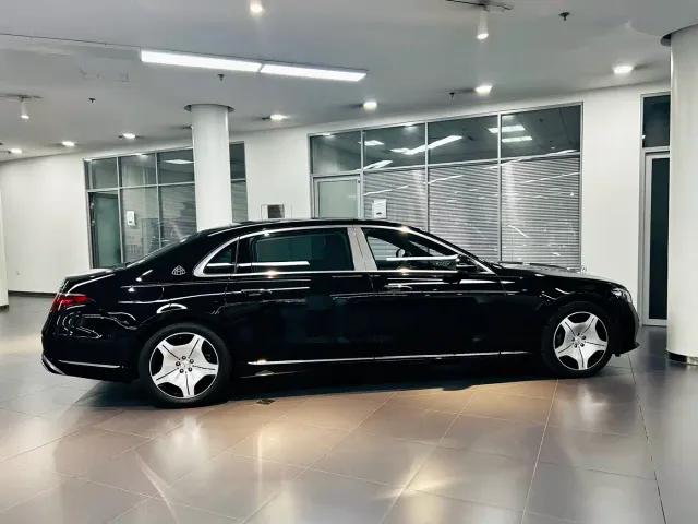 Mercedes-Benz Maybach S-Class — Фото автомобиля 9
