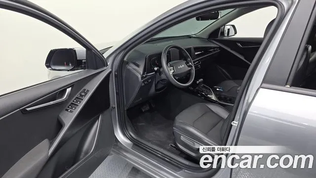 Kia Niro The All New — Фото автомобиля 10