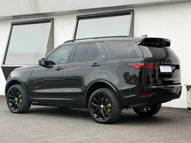 Land Rover Discovery — Фото автомобиля 3