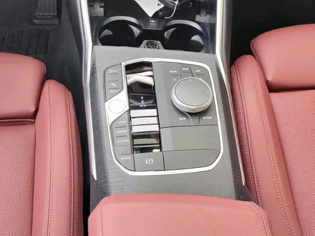 BMW 3 Series — Фото автомобиля 13