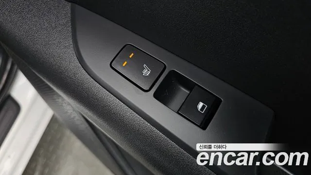 Kia Niro The All New — Фото автомобиля 29