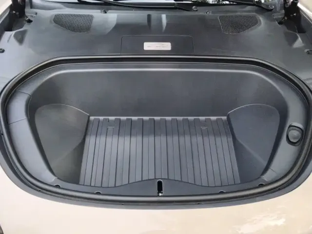 Xiaomi Auto Xiaomi SU7 2026 Rear-Wheel Drive Edition — Фото автомобиля 21