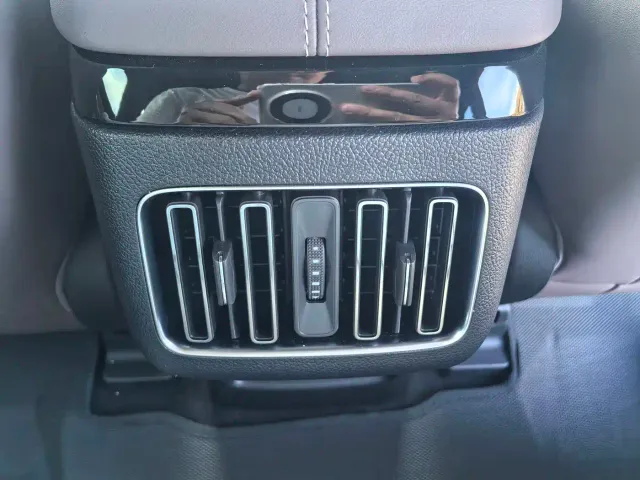 BYD Song PLUS — Фото автомобиля 27