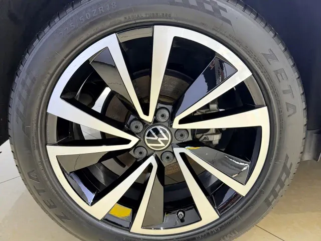Volkswagen Tharu — Фото автомобиля 25