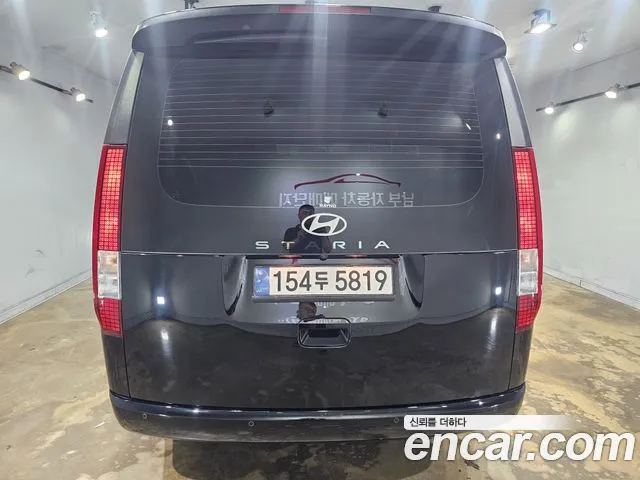 Hyundai Staria Staria — Фото автомобиля 5