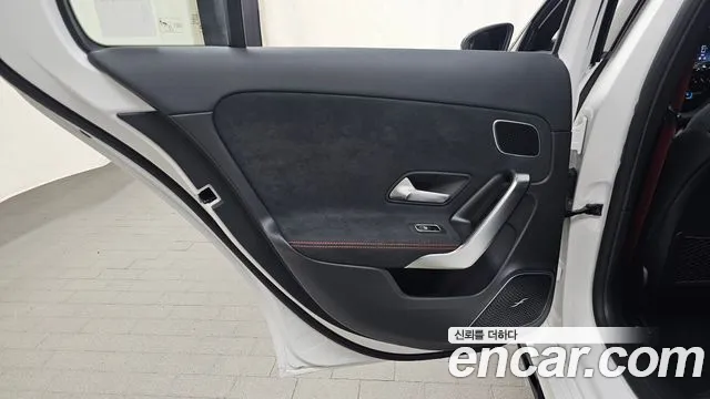 Mercedes-Benz A-Class W177 — Фото автомобиля 24