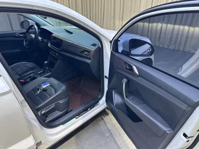 Volkswagen Tharu — Фото автомобиля 18