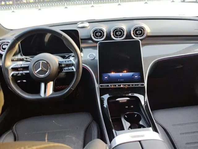 Mercedes-Benz C-Class — Фото автомобиля 12