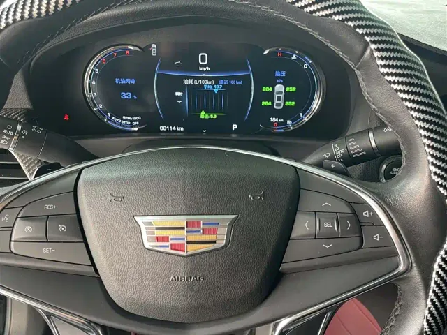Cadillac CT6 — Фото автомобиля 13