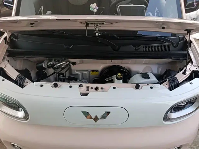 Wuling Hongguang Mini EV — Фото автомобиля 19