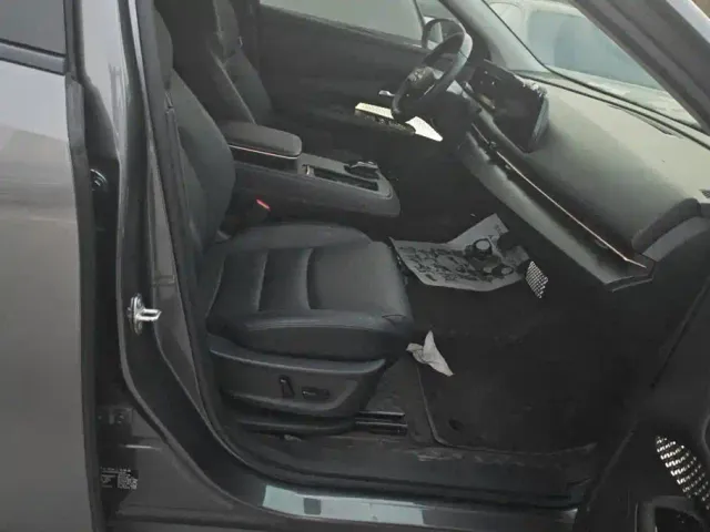 Nissan Ariya — Фото автомобиля 8