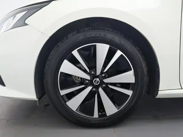 Nissan Teana — Фото автомобиля 17