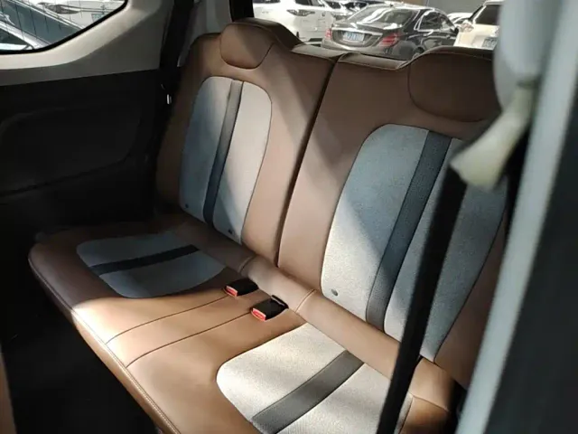Wuling Hongguang Mini EV — Фото автомобиля 16