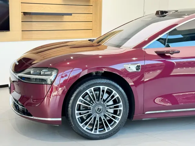 Stelato S9 — Фото автомобиля 30