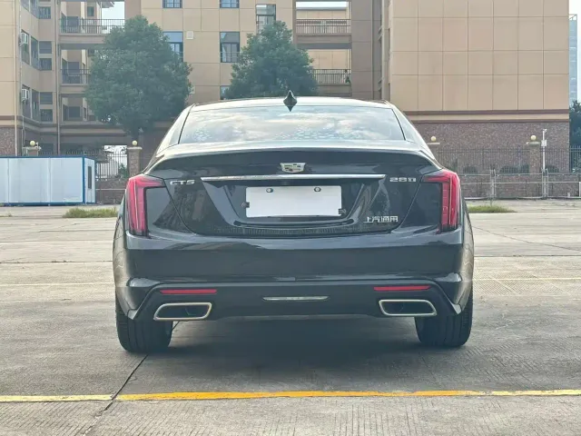 Cadillac CT5 — Фото автомобиля 8