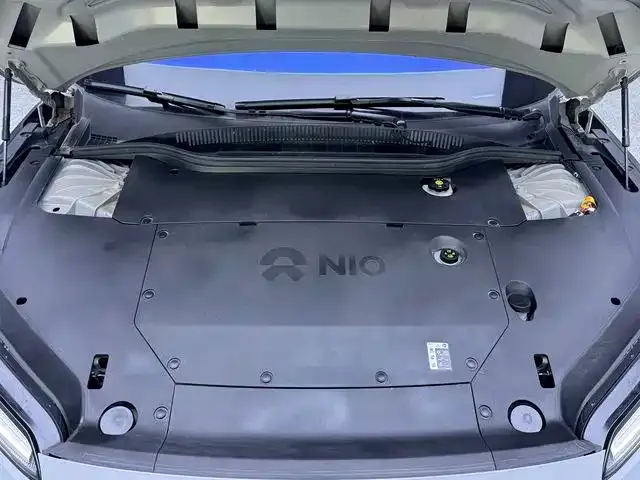 Nio ET5 Touring — Фото автомобиля 13
