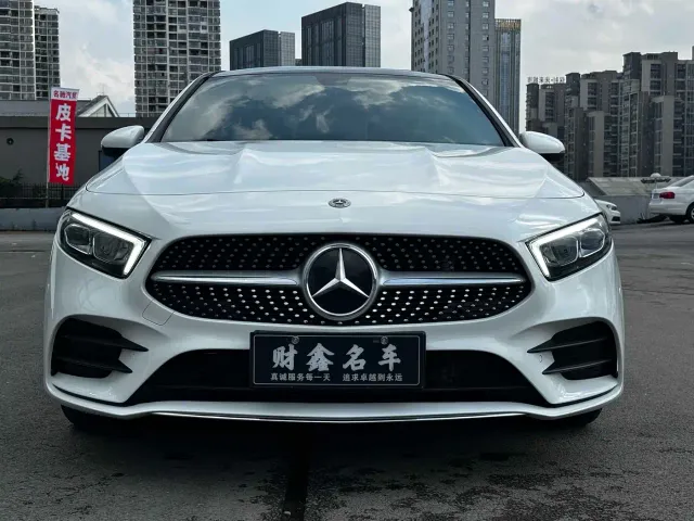 Mercedes-Benz A-Class — Фото автомобиля 2