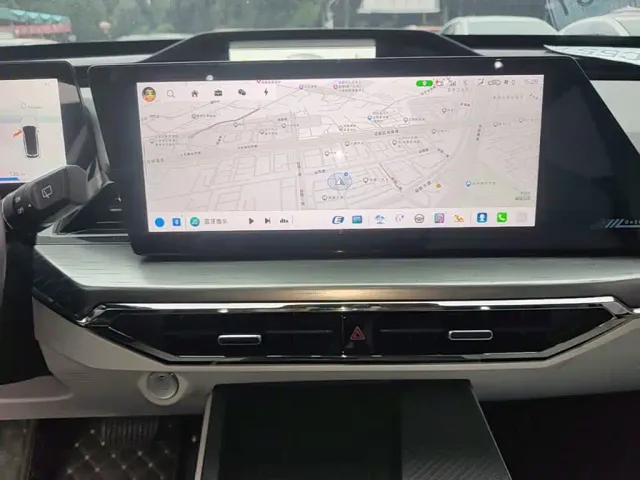 Changan Oshan Z6 EV — Фото автомобиля 8