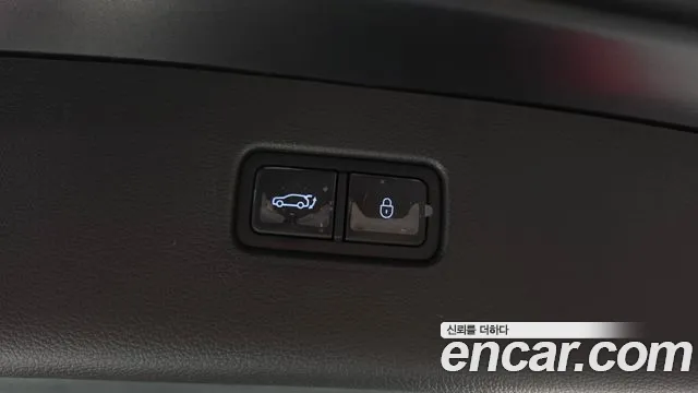 Genesis GV80 — Фото автомобиля 24