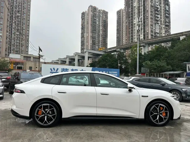 Changan Qiyuan A06 — Фото автомобиля 7