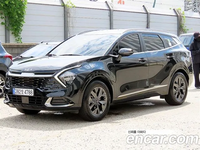 Kia Sportage Sportage 5-е поколение Дизель 2.0 2WD — Фото автомобиля 2