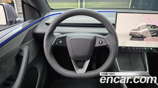 Tesla Model Y — Фото автомобиля 19