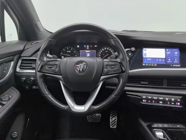 Buick Enclave — Фото автомобиля 11