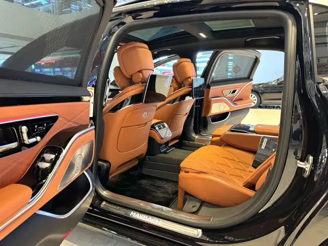 Mercedes-Benz Maybach S-Class — Фото автомобиля 7