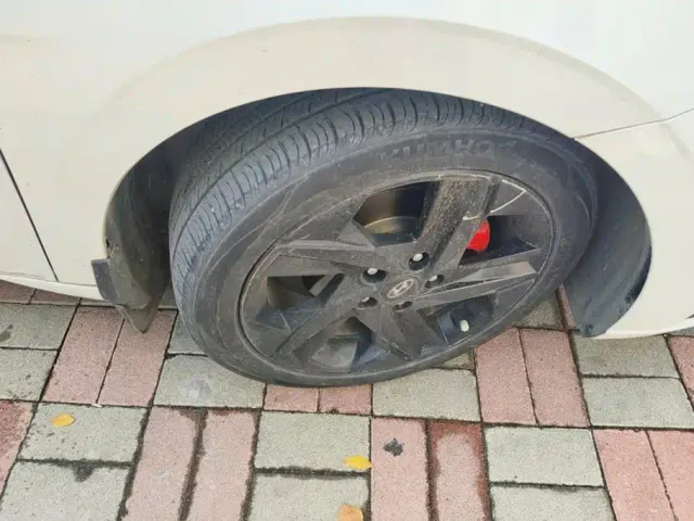 Hyundai Elantra — Фото автомобиля 6