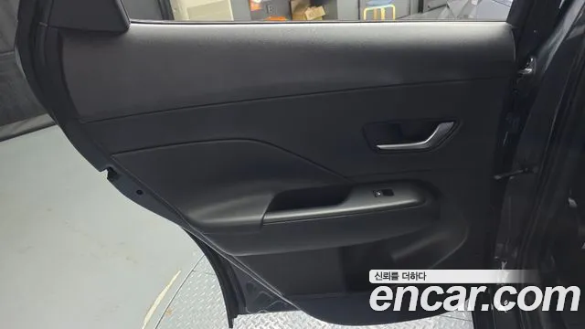 Hyundai Kona SX2 — Фото автомобиля 14