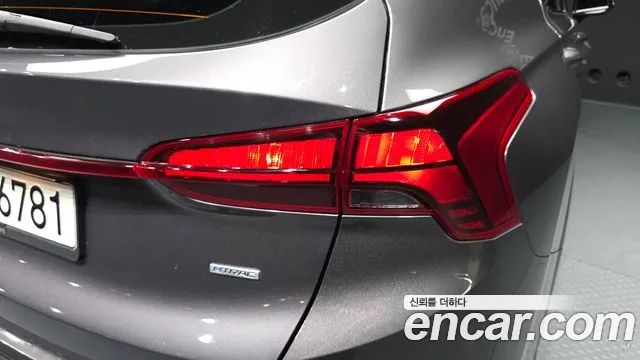 Hyundai Santafe Новый Santa Fe Бензин 2.5T 4WD — Фото автомобиля 23