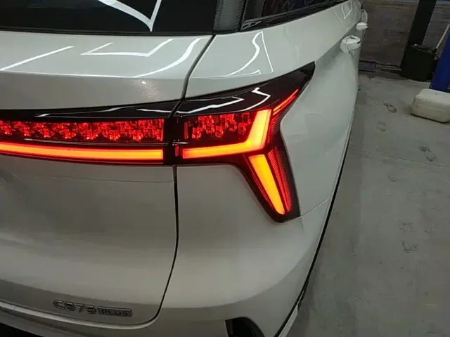 Changan CS75 Plus — Фото автомобиля 7