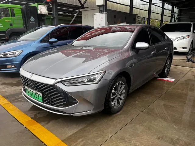 Фотография автомобиля — BYD Qin PLUS